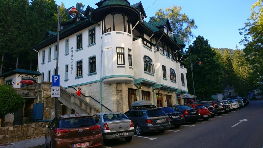 Hotel Tantzi ซินายา ภายนอก รูปภาพ